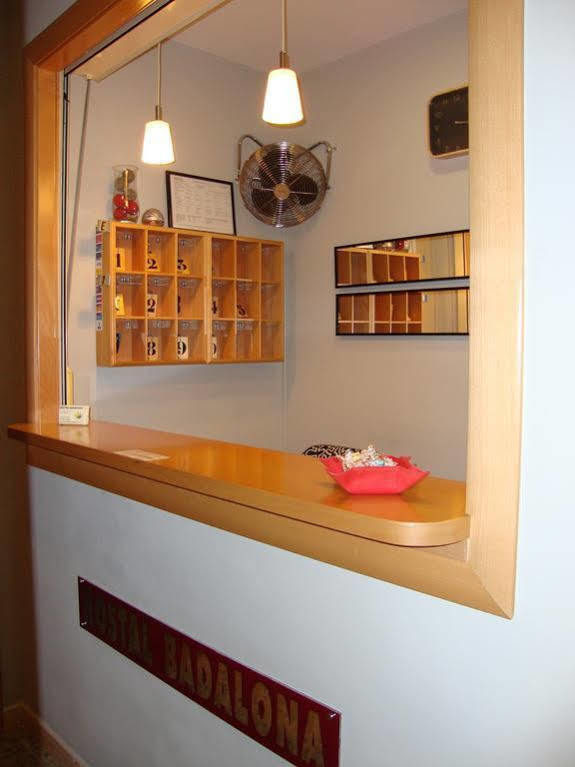 Hostal בדלונה מראה חיצוני תמונה